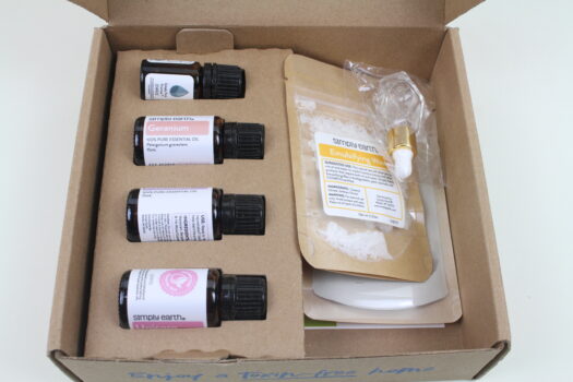 Simply Earth March 2026 Essential Oil Review